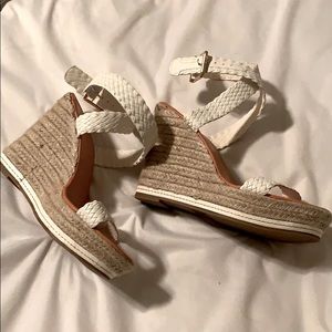 White wedges NWOT